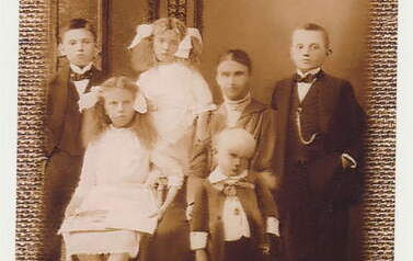 Bydgoszcz 1915 r. Franciszka z dziećmi.