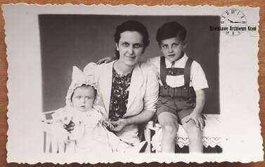 Klara Prill z dziećmi, 2.06.1943 r. 