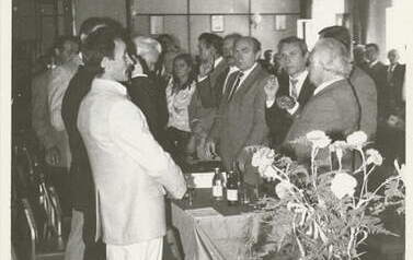 Pierwsza sesja Rady Miejskiej, 6.06.1990 r. Z archiwum Anny Oratowskiej 