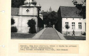 str. 13