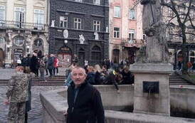Lw&oacute;w