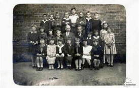 Klasa III szkoły powszechnej w Kcyni, 1930 r. Z archiwum Stanisława Pilarskiego 