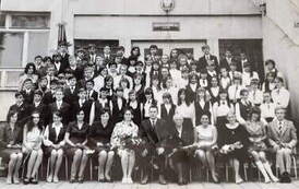 Grupowe zdjęcie szkolne. Szk. Podst. nr 2 w Kcyni, 06.1972 r. Z archiwum Anny Wadzińskiej 