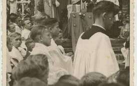Prymas Wyszyński w Kcyni, 1962 r. Z archiwum Anny Oratowskiej