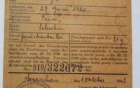 Bescheinigung (poświadczenie) o pracy, wystawione 1.10.1943 r. przez Arbeitsamt Warschau.