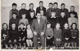 Kl. III b z wychowawcą Eugeniuszem Bałką. Rok szkolny 1959/60. Z archiwum Floriana Wojteckiego