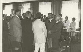Pierwsza sesja Rady Miejskiej, 6.06.1990 r. Z archiwum Anny Oratowskiej 