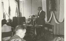 Pierwsza sesja Rady Miejskiej, 6.06.1990 r. Z archiwum Anny Oratowskiej 
