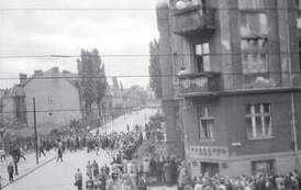 Poznań, ul. Kochanowskiego, 28.06.1956 r. (fot. Leszek Paprzycki)