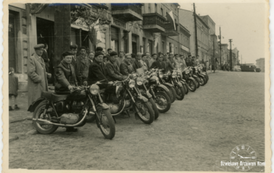 Rajd motocyklowy w Kcyni, lata 60. Z archiwum Mariusza Koplinera