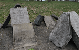 Lapidarium na cm. żydowskim w Kcyni 