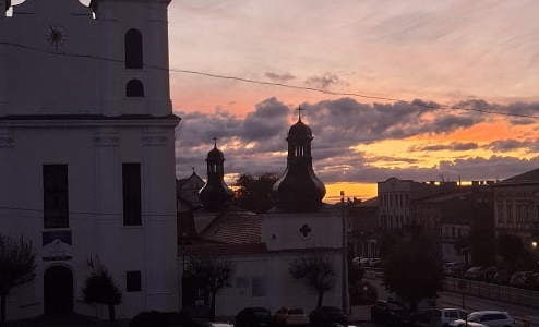 Wschód słońca w październiku 2025 r. Fot. J. Makarewicz 