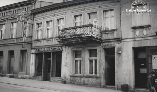 Neony: Radio, Telewizja. Ul. Poznańska 